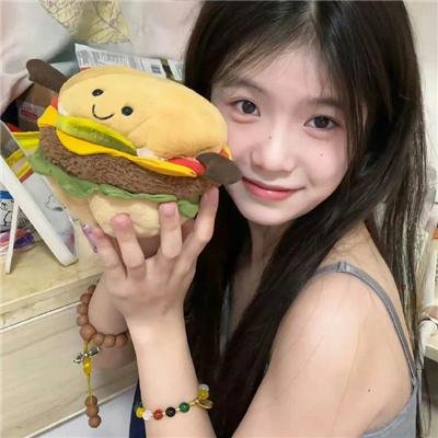 碧比和缇那